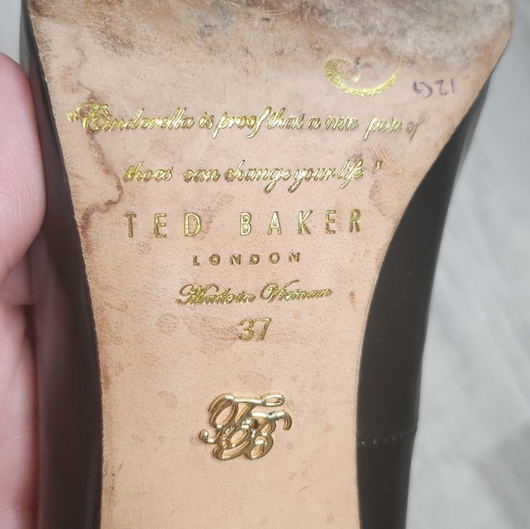 Ted Baker Black Leather Stiletto Heels with Pointed Toe Size 37 - Picture 7 of 12